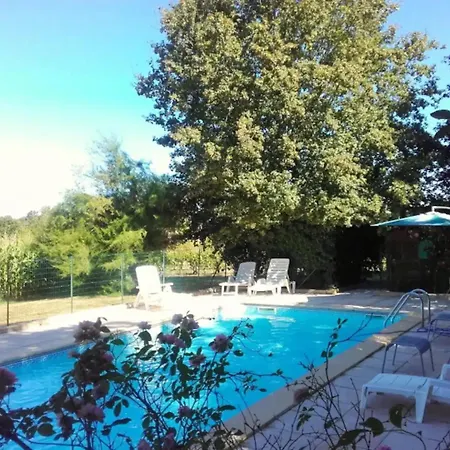 Nyaraló Vialard Piscine Privee Au Nord De Sarlat